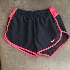 Nike dri-fit lined short
